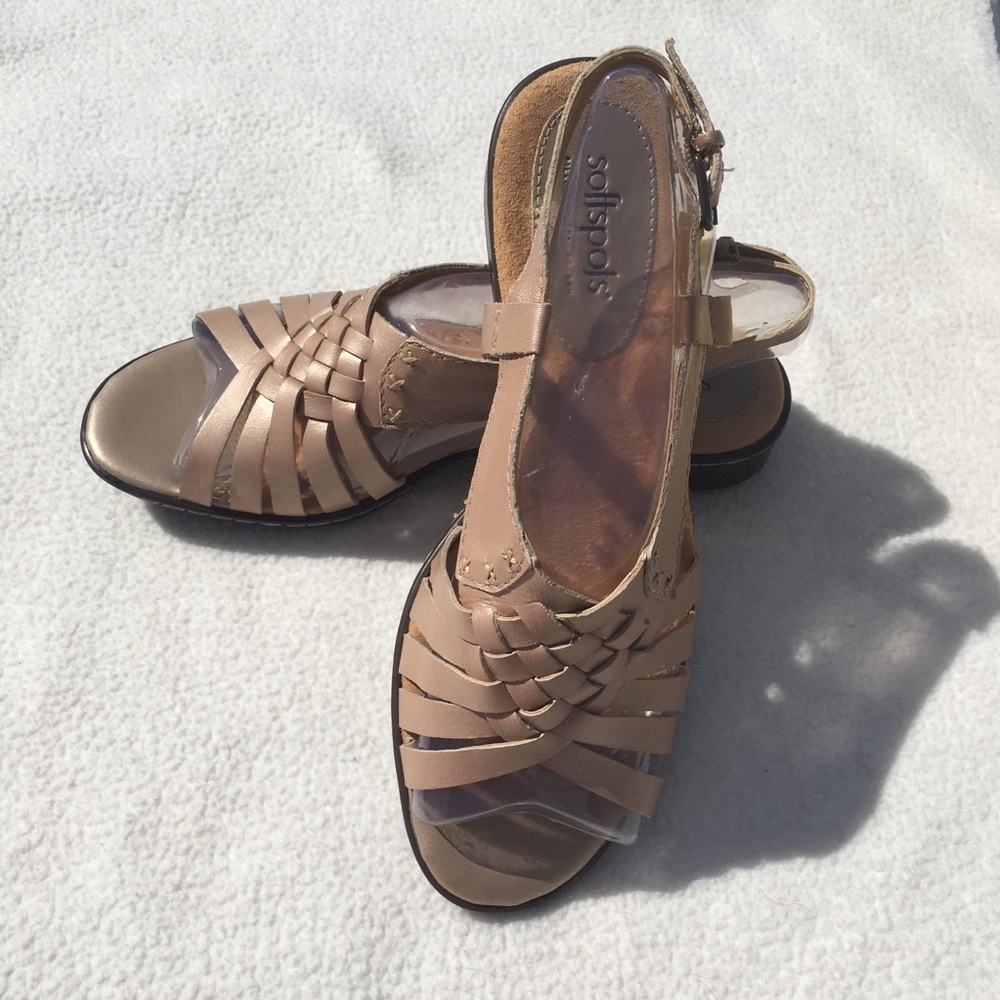 Softspots Harper sandal size 6.5 W NIB